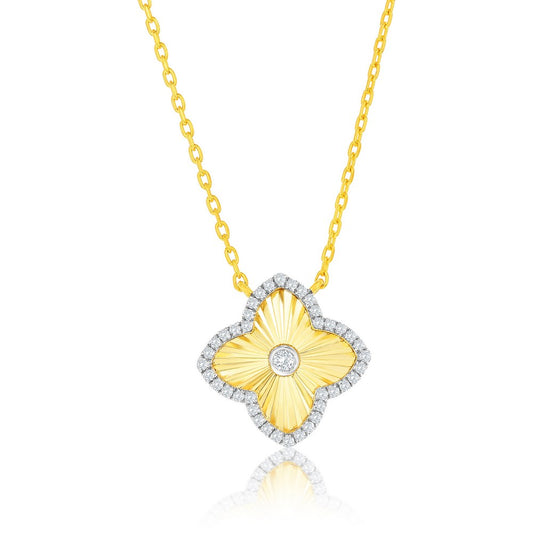 Exclusively Silver Diamond Cut Flower Necklace