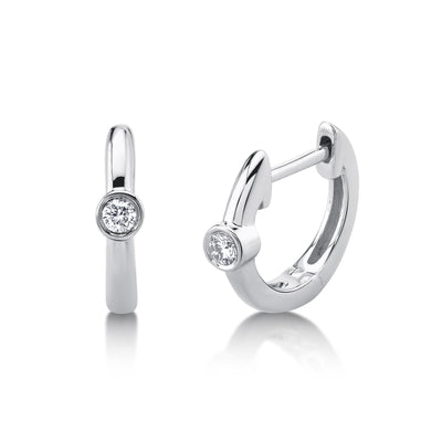 Shy Creation Single Bezel Huggie Hoop Earring