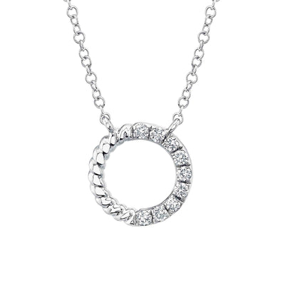 Shy Creation Half Necklace