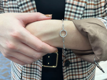 Exclusively Silver Paper Clip Chain Bracelet With An Open Cz Circle